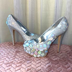 Sparkling Silver Rhinestone Glitter Bling Platform Slip On Heels REALOVE Sz 8.5
